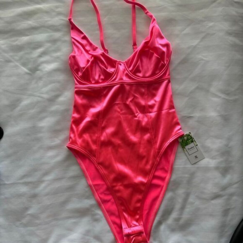 Velius Neon Bright Pink Satin Underwire Cups High Cut Leg Bodysuit Small